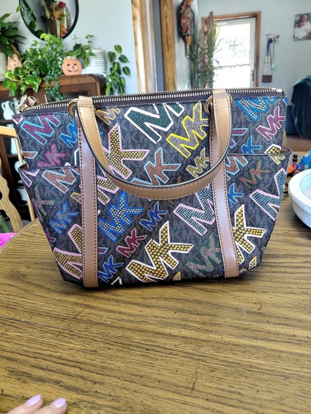 Michael Kors Voyager Large Color-Block Signature Logo Tote Bag